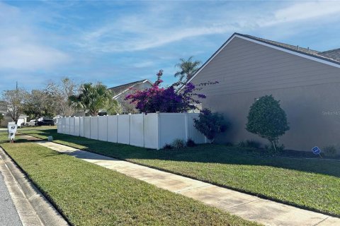 Casa en venta en Lake Mary, Florida, 3 dormitorios, 130.81 m2 № 1561364 - foto 2