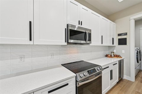 Купить виллу или дом в Ротонда, Флорида 11 комнат, 177.91м2, № 2144634 - фото 17