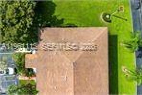 Condominio en venta en Delray Beach, Florida, 2 dormitorios, 111.3 m2 № 2021922 - foto 21