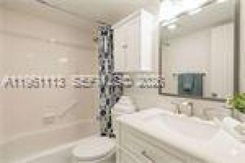 Condominio en venta en Delray Beach, Florida, 2 dormitorios, 111.3 m2 № 2021922 - foto 17