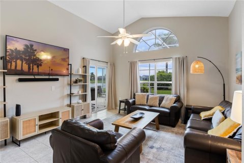 Casa en venta en Kissimmee, Florida, 4 dormitorios, 150.69 m2 № 1919617 - foto 6