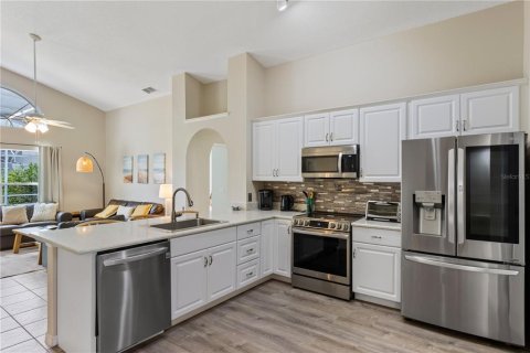 Casa en venta en Kissimmee, Florida, 4 dormitorios, 150.69 m2 № 1919617 - foto 5