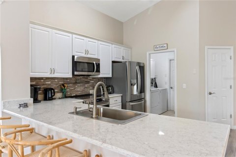 Casa en venta en Kissimmee, Florida, 4 dormitorios, 150.69 m2 № 1919617 - foto 14