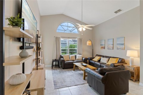 Casa en venta en Kissimmee, Florida, 4 dormitorios, 150.69 m2 № 1919617 - foto 16