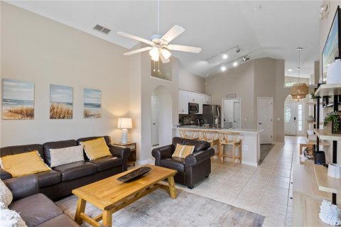 Casa en venta en Kissimmee, Florida, 4 dormitorios, 150.69 m2 № 1919617 - foto 17