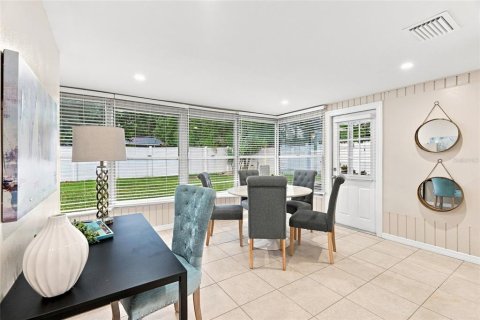 Casa en venta en Seminole, Florida, 3 dormitorios, 108.88 m2 № 2323056 - foto 17