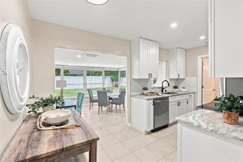 Casa en venta en Seminole, Florida, 3 dormitorios, 108.88 m2 № 2323056 - foto 12