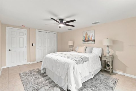 Casa en venta en Seminole, Florida, 3 dormitorios, 108.88 m2 № 2323056 - foto 23