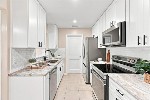 Casa en venta en Seminole, Florida, 3 dormitorios, 108.88 m2 № 2323056 - foto 15