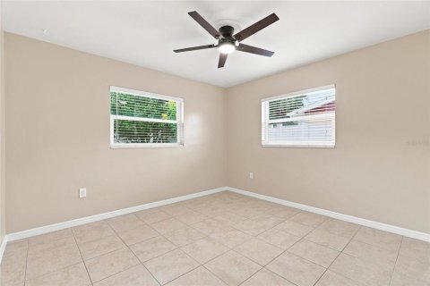 Casa en venta en Seminole, Florida, 3 dormitorios, 108.88 m2 № 2323056 - foto 29