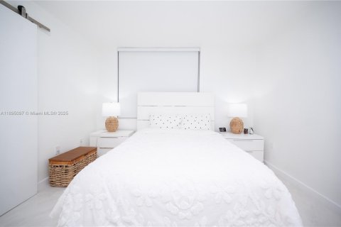 Copropriété à louer à Miami, Floride: 2 chambres, 86.96 m2 № 1947519 - photo 11