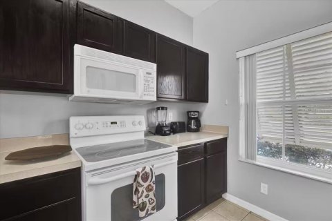 Adosado en venta en Kissimmee, Florida, 3 dormitorios, 119.94 m2 № 2218046 - foto 4