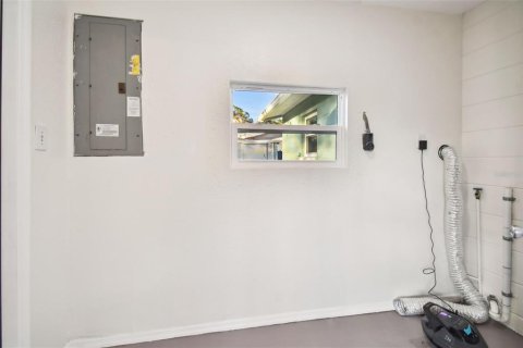 Villa ou maison à louer à Saint Petersburg, Floride: 2 chambres, 84.36 m2 № 2388343 - photo 20