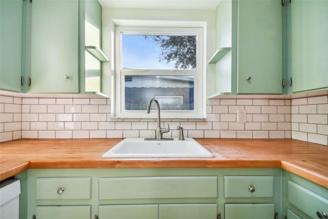 Villa ou maison à louer à Saint Petersburg, Floride: 2 chambres, 84.36 m2 № 2388343 - photo 9