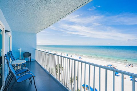 Condominio en venta en Indian Shores, Florida, 3 dormitorios, 136.57 m2 № 1826485 - foto 3