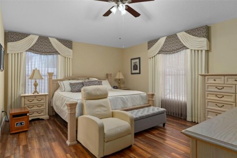 House in Hudson, Florida 4 bedrooms, 191.01 sq.m. № 2210336 - photo 22