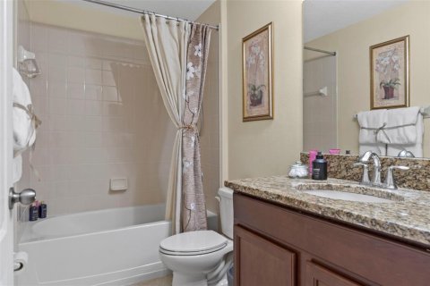 House in Hudson, Florida 4 bedrooms, 191.01 sq.m. № 2210336 - photo 25