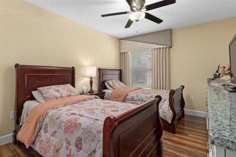 House in Hudson, Florida 4 bedrooms, 191.01 sq.m. № 2210336 - photo 26