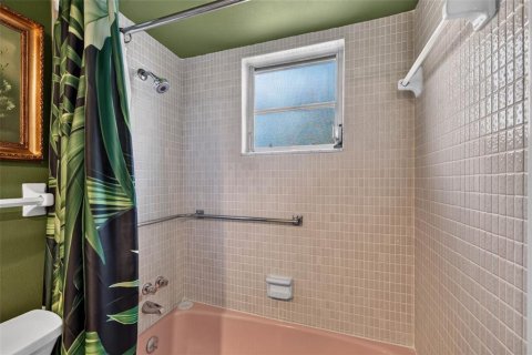 Купить кондоминиум в Сент-Питерсберг, Флорида 8 комнат, 112.23м2, № 2216355 - фото 19