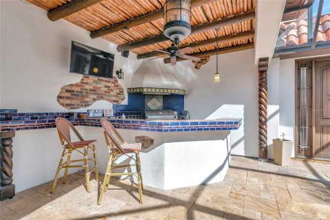 Villa ou maison à louer à Sarasota, Floride: 3 chambres, 308.81 m2 № 2121561 - photo 12
