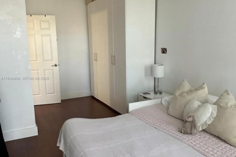 Adosado en alquiler en Doral, Florida, 3 dormitorios, 186.55 m2 № 2005193 - foto 14