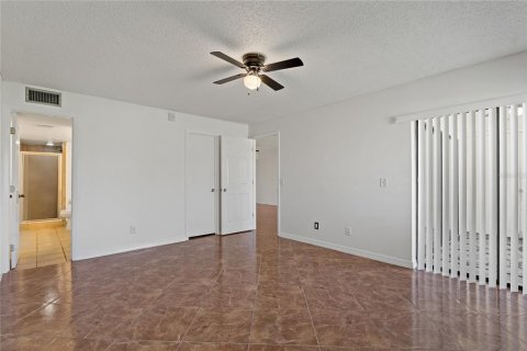 Condominio en venta en Oldsmar, Florida, 2 dormitorios, 97.92 m2 № 1534839 - foto 18