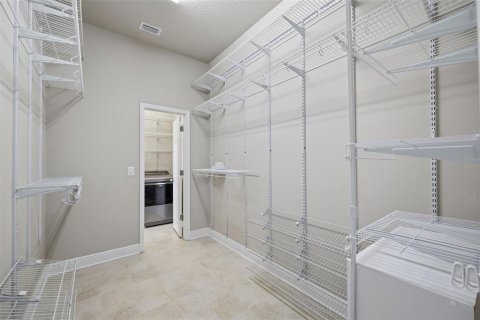 Villa ou maison à louer à Apollo Beach, Floride: 4 chambres, 221.76 m2 № 2432709 - photo 21