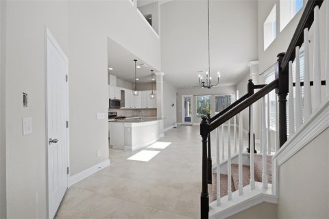 Villa ou maison à louer à Apollo Beach, Floride: 4 chambres, 221.76 m2 № 2432709 - photo 5