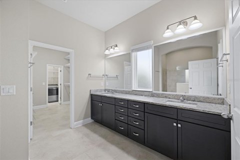 Villa ou maison à louer à Apollo Beach, Floride: 4 chambres, 221.76 m2 № 2432709 - photo 19
