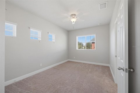 Villa ou maison à louer à Apollo Beach, Floride: 4 chambres, 221.76 m2 № 2432709 - photo 30