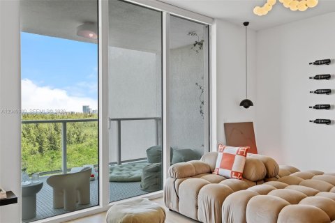 Copropriété à vendre à North Miami, Floride: 3 chambres, 175.21 m2 № 2087095 - photo 15