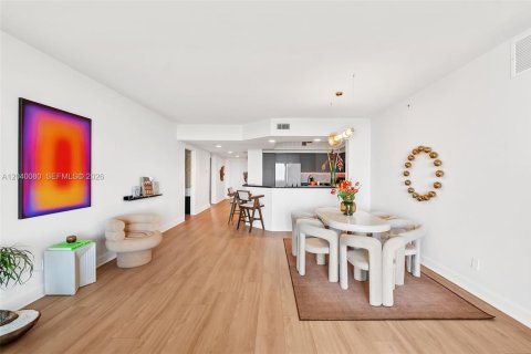 Copropriété à vendre à North Miami, Floride: 3 chambres, 175.21 m2 № 2087095 - photo 29
