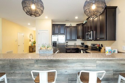 Casa en venta en Davenport, Florida, 9 dormitorios, 363.15 m2 № 1742548 - foto 8