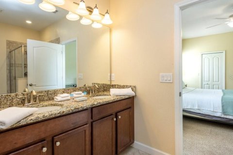 Casa en venta en Davenport, Florida, 9 dormitorios, 363.15 m2 № 1742548 - foto 21