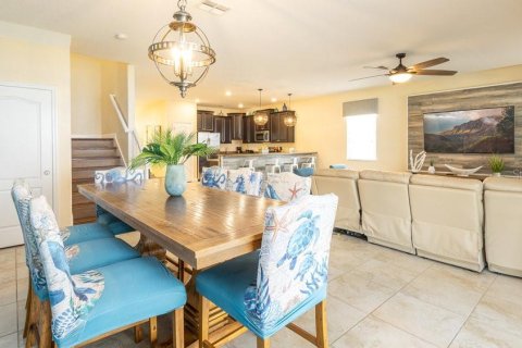 Casa en venta en Davenport, Florida, 9 dormitorios, 363.15 m2 № 1742548 - foto 13