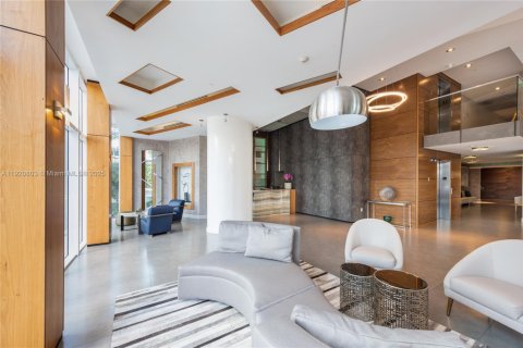 Снять в аренду кондоминиум в Майами, Флорида 3 спальни, 139.82м2, № 2039103 - фото 4