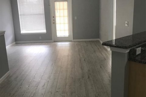 Copropriété à vendre à Tampa, Floride: 1 chambre, 88.35 m2 № 1915773 - photo 8