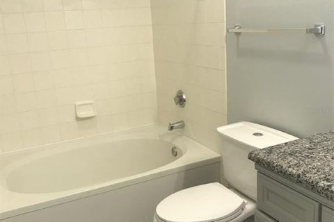 Copropriété à vendre à Tampa, Floride: 1 chambre, 88.35 m2 № 1915773 - photo 3