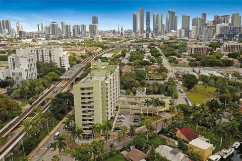 Copropriété à louer à Miami, Floride: 1 chambre, 56.21 m2 № 1957255 - photo 27