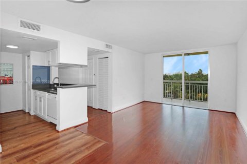 Copropriété à louer à Miami, Floride: 1 chambre, 56.21 m2 № 1957255 - photo 9