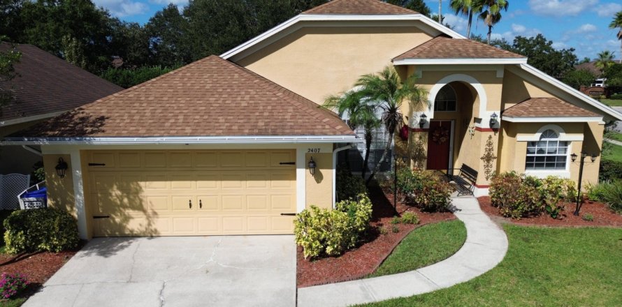 House in Ocoee, Florida 3 bedrooms, 136.57 sq.m. № 817861