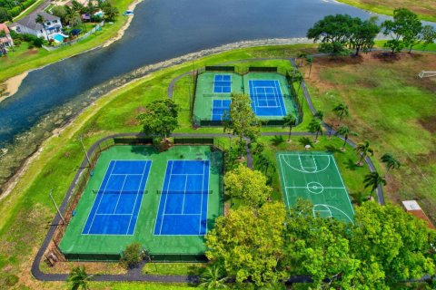 Villa ou maison à vendre à Lake Worth, Floride: 3 chambres, 156.08 m2 № 2401861 - photo 23
