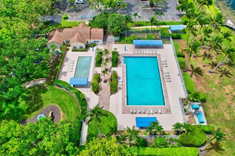Villa ou maison à vendre à Lake Worth, Floride: 3 chambres, 156.08 m2 № 2401861 - photo 24