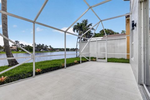 Villa ou maison à vendre à Lake Worth, Floride: 3 chambres, 156.08 m2 № 2401861 - photo 18