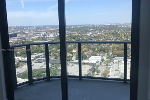 Купить кондоминиум в Майами, Флорида 2 спальни, 80.27м2, № 1958509 - фото 24