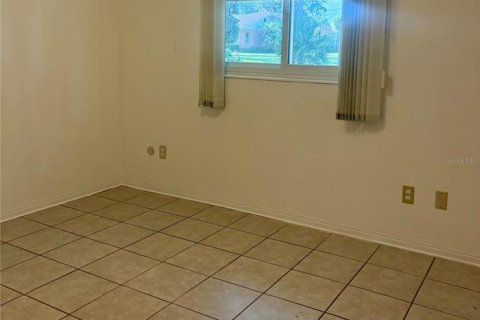 House in Davenport, Florida 3 bedrooms, 129.32 sq.m. № 2151890 - photo 10
