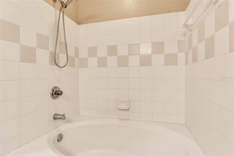 Condominio en venta en Sarasota, Florida, 3 dormitorios, 139.26 m2 № 2218551 - foto 23