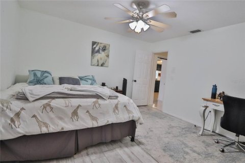 Villa ou maison à vendre à Punta Gorda, Floride: 4 chambres, 240.8 m2 № 1839071 - photo 25