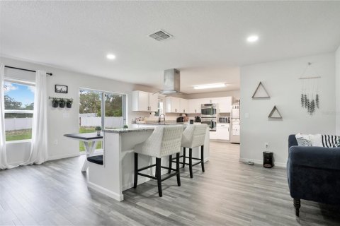 Купить виллу или дом в Киссимми, Флорида 15 комнат, 257.15м2, № 2137851 - фото 8