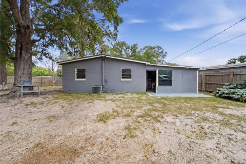 House in Orlando, Florida 3 bedrooms, 81.29 sq.m. № 2095017 - photo 17
